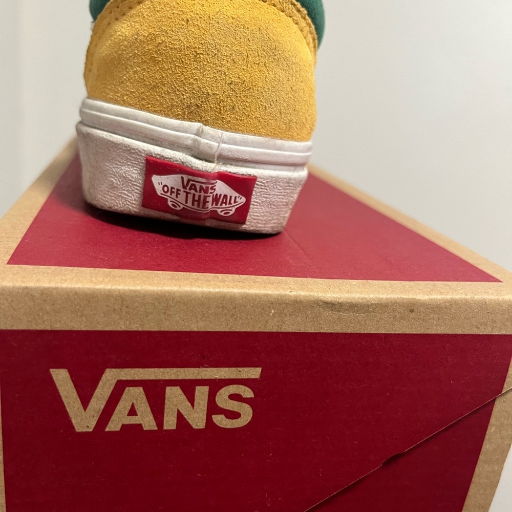 Vans Multicolor Sneakers - Picture 4 of 5